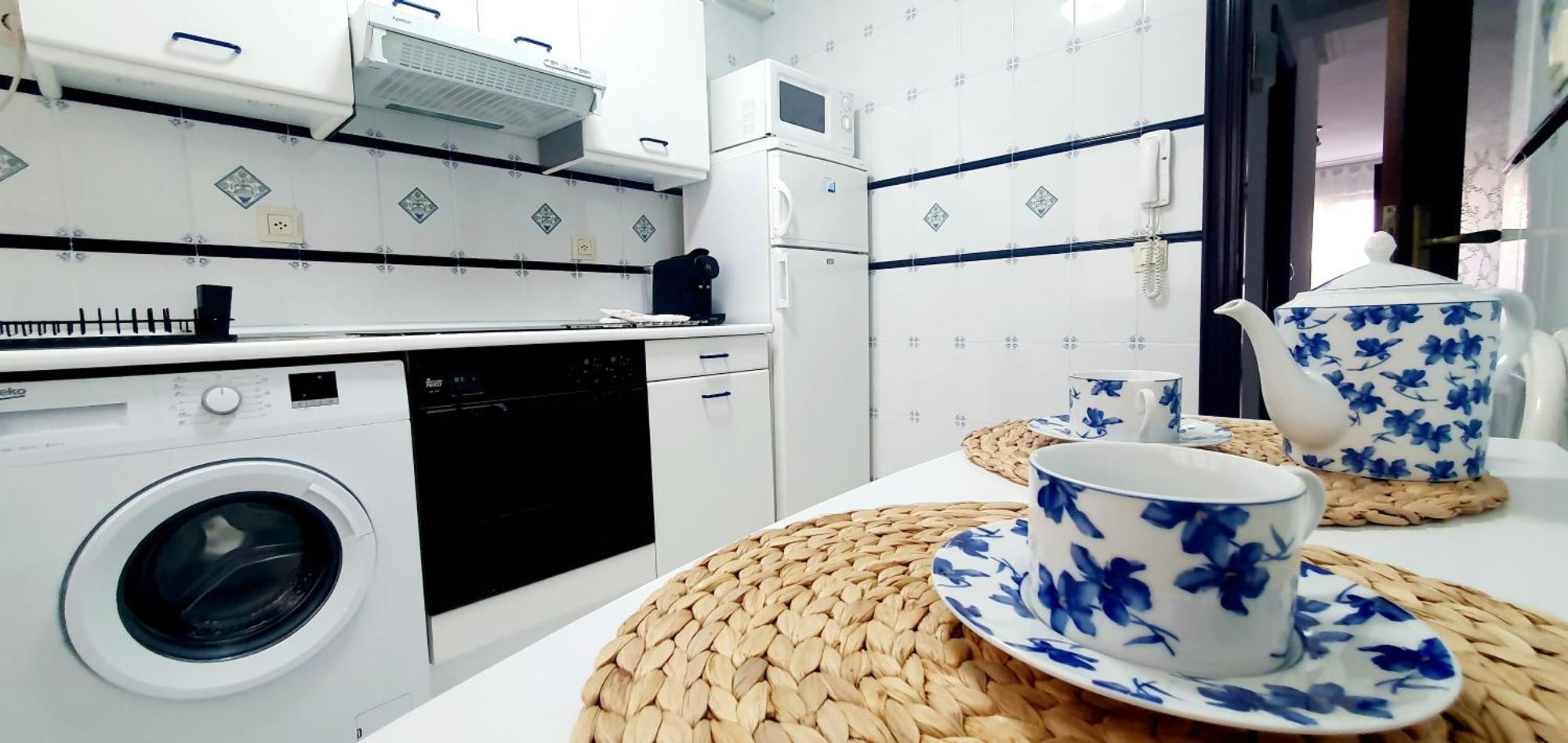 Apartamento Oviedo Proximo Inst Oftalmologico Fdez-Vega Eksteriør billede