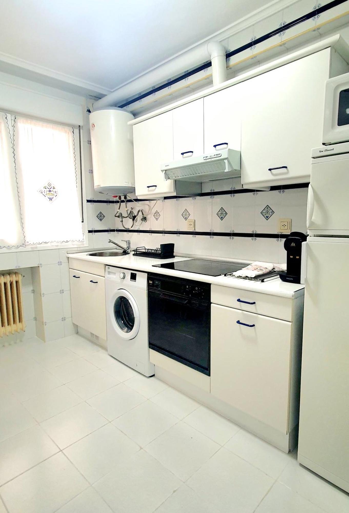 Apartamento Oviedo Proximo Inst Oftalmologico Fdez-Vega Eksteriør billede